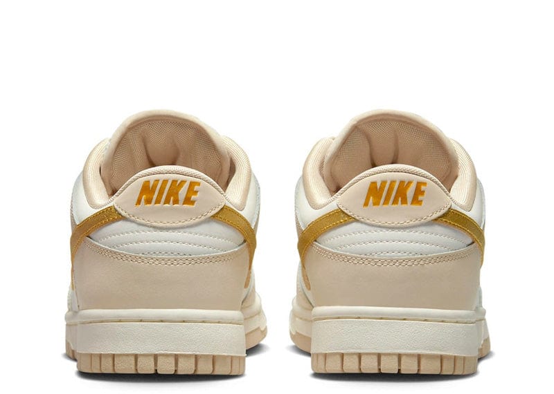 NIKE DUNK LOW PHANTOM METALLIC GOLD (W)