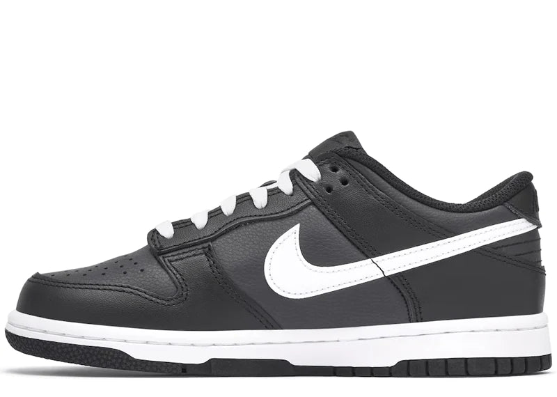 NIKE DUNK LOW BLACK/WHITE